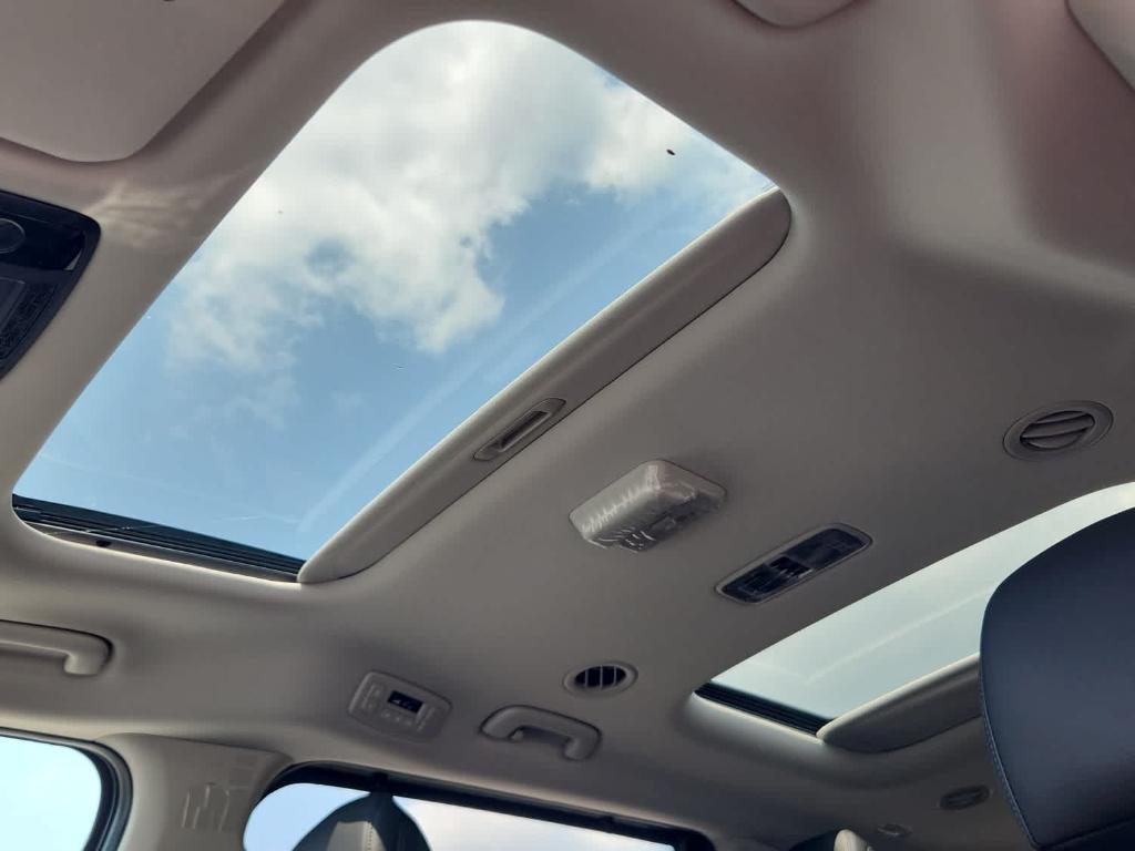 new 2026 Kia Carnival car, priced at $48,315