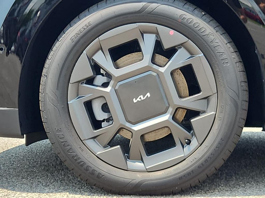new 2026 Kia Carnival car, priced at $48,315