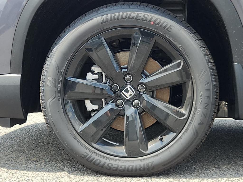 new 2025 Honda Pilot car, priced at $57,020