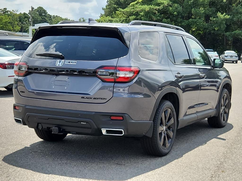 new 2025 Honda Pilot car, priced at $57,020