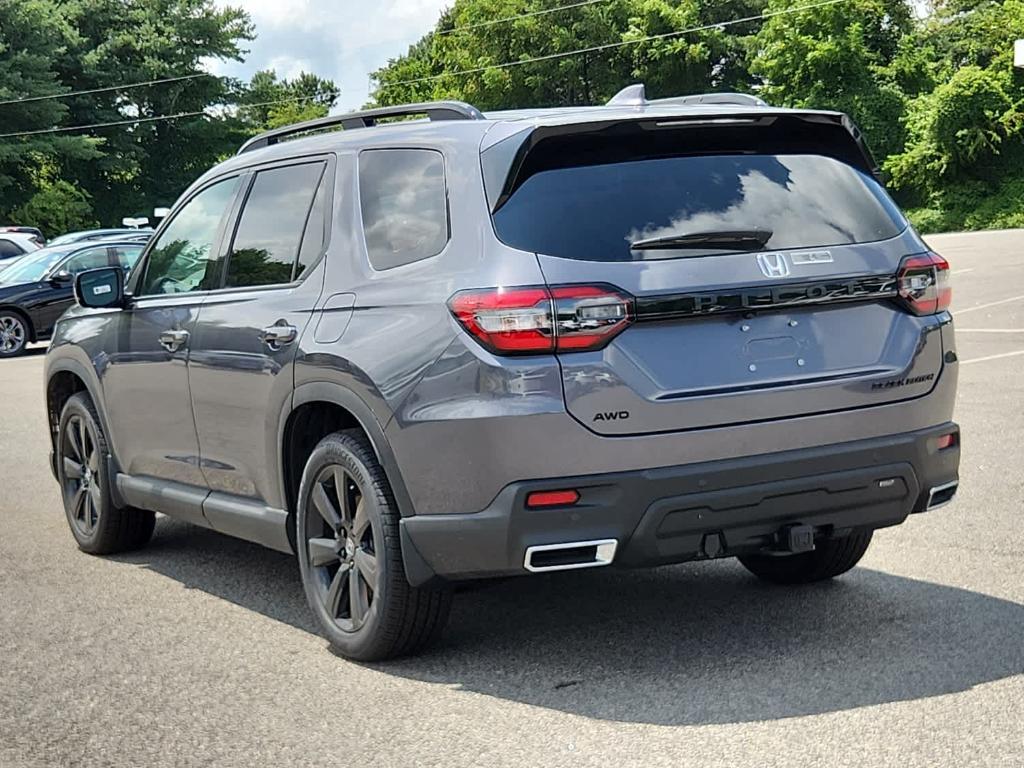 new 2025 Honda Pilot car, priced at $57,020