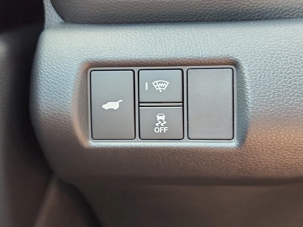 new 2025 Honda Pilot car, priced at $50,850