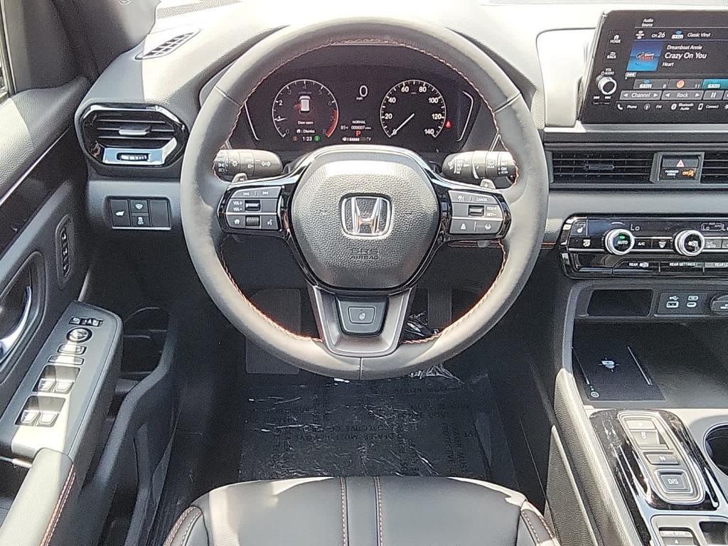 new 2025 Honda Pilot car, priced at $50,850