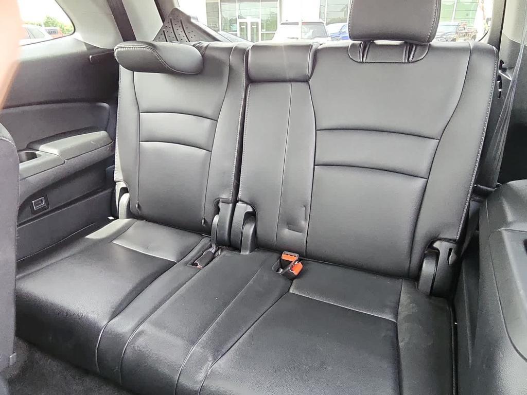 used 2020 Honda Pilot car, priced at $27,487