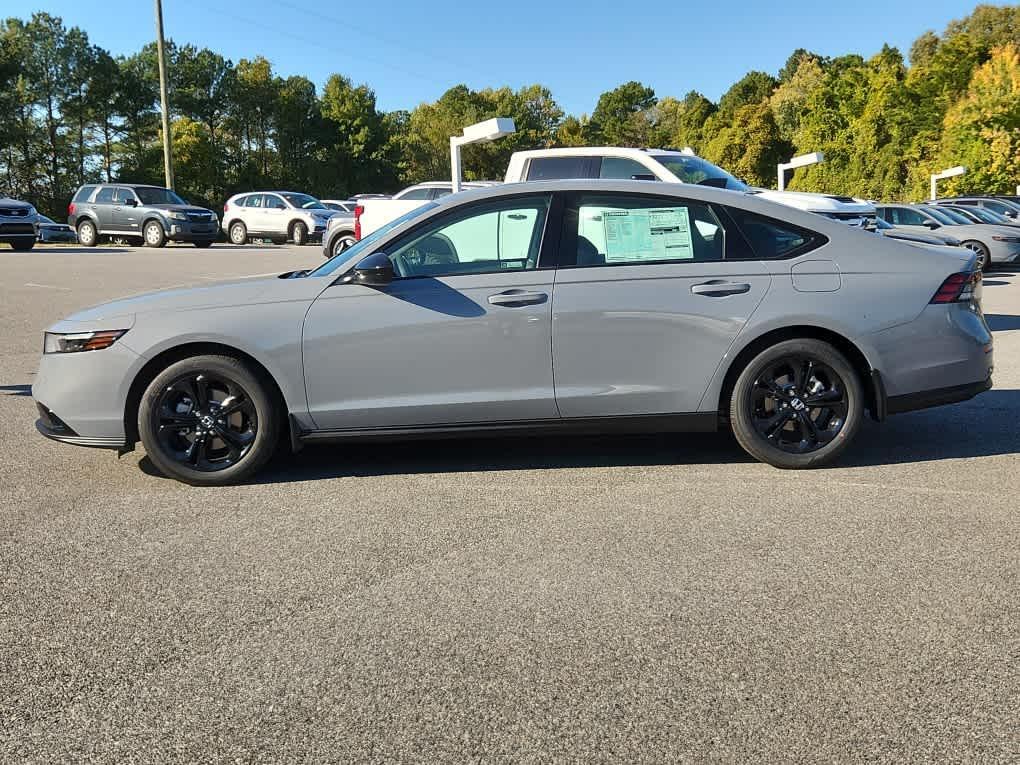 new 2025 Honda Accord car, priced at $31,639