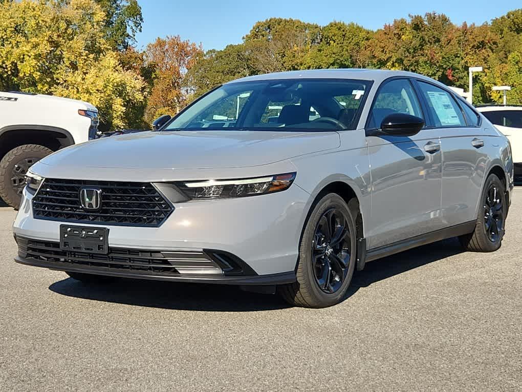 new 2025 Honda Accord car, priced at $31,639