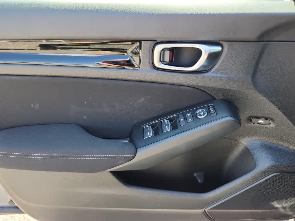 new 2025 Honda Civic Hybrid car, priced at $30,555