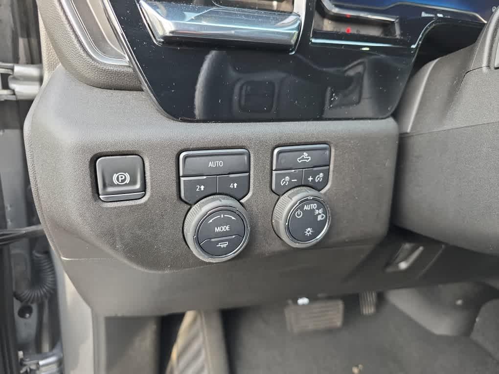 used 2025 Chevrolet Silverado 1500 car, priced at $44,489