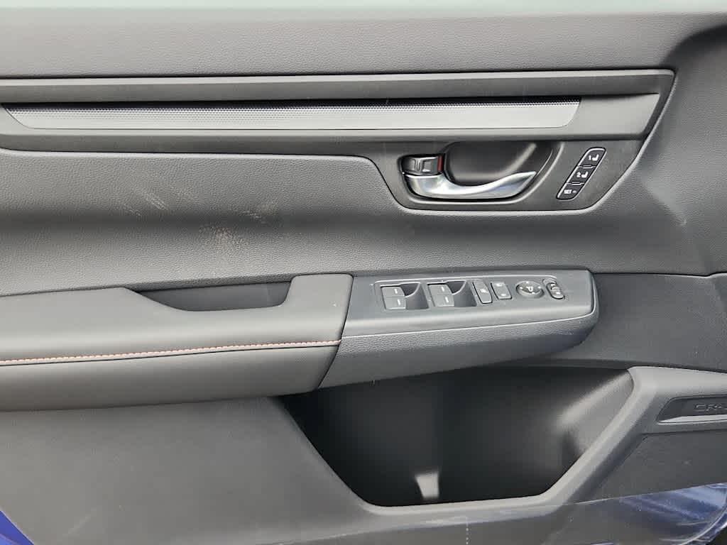 new 2025 Honda CR-V Hybrid car, priced at $41,000