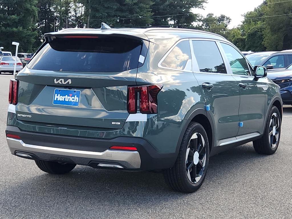 new 2025 Kia Sorento Hybrid car, priced at $42,130
