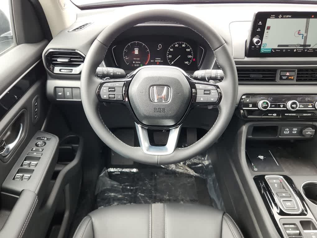 new 2025 Honda Pilot car, priced at $51,505