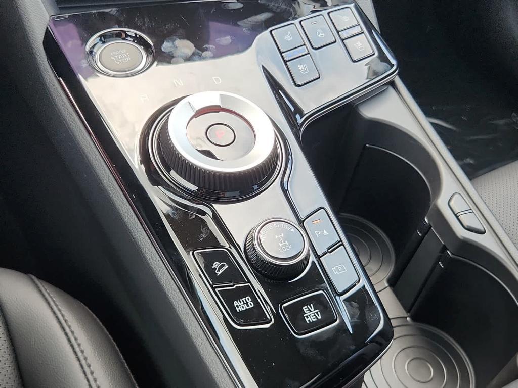 new 2025 Kia Sportage Plug-In Hybrid car, priced at $45,960