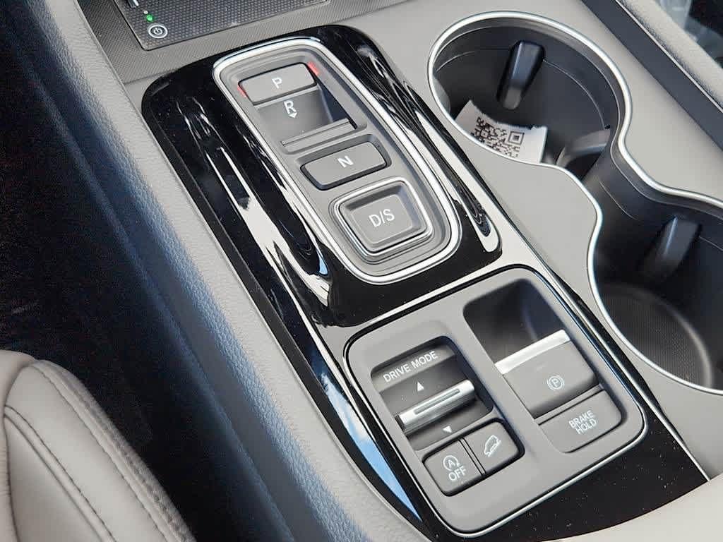 new 2025 Honda Pilot car, priced at $49,250