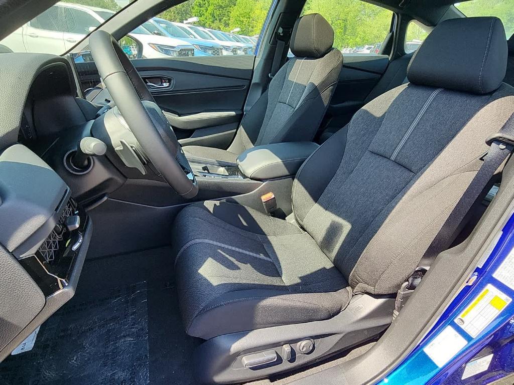 new 2025 Honda Accord Hybrid car, priced at $35,260