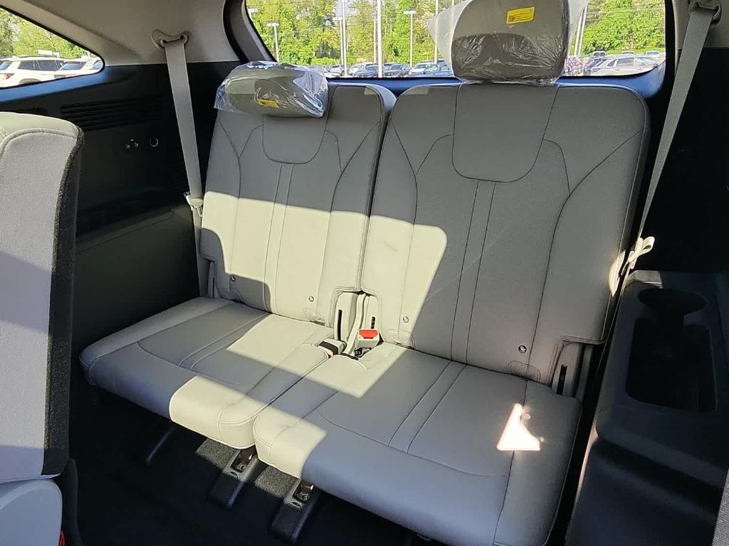 new 2025 Kia Telluride car, priced at $52,420