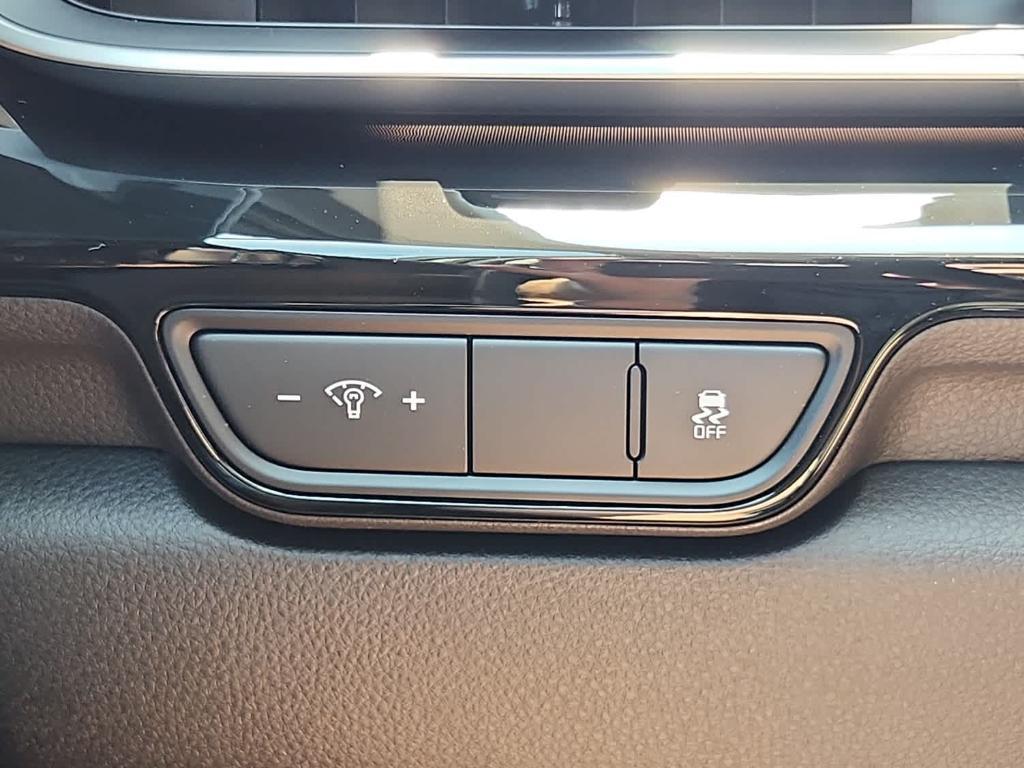 new 2026 Kia Carnival car, priced at $53,580