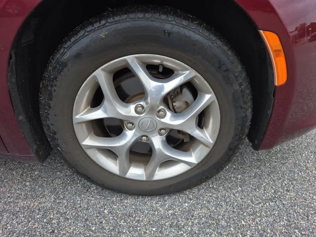 used 2019 Chrysler Pacifica car, priced at $19,498