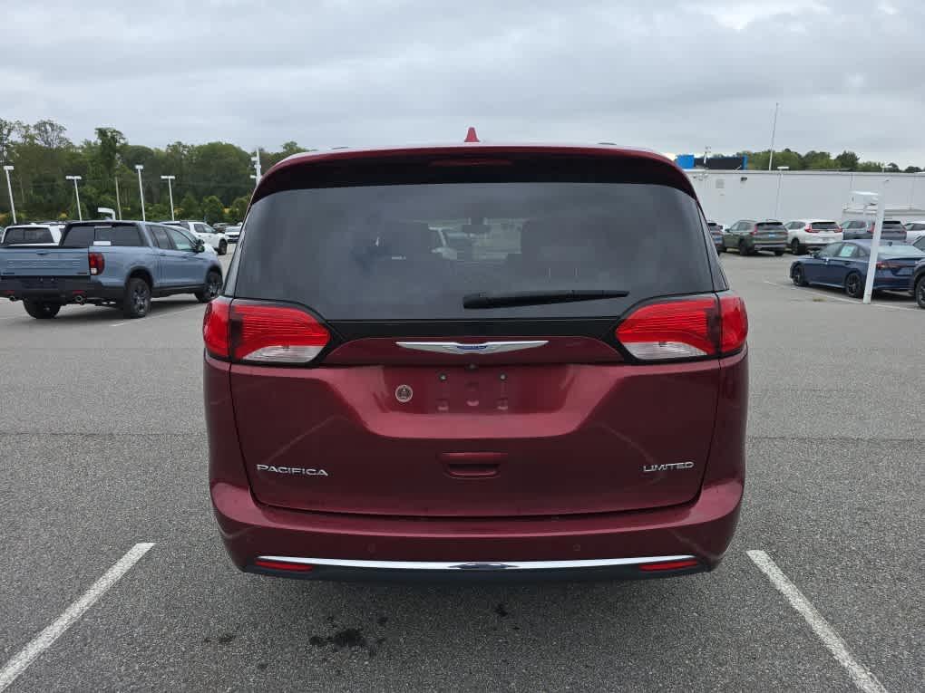 used 2019 Chrysler Pacifica car, priced at $19,498