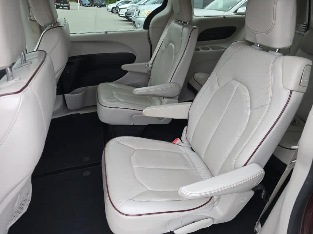 used 2019 Chrysler Pacifica car, priced at $19,498