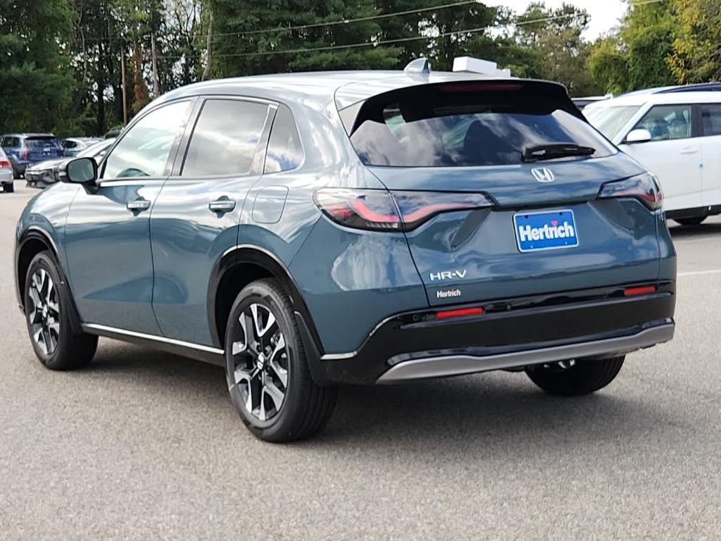new 2026 Honda HR-V car, priced at $33,455