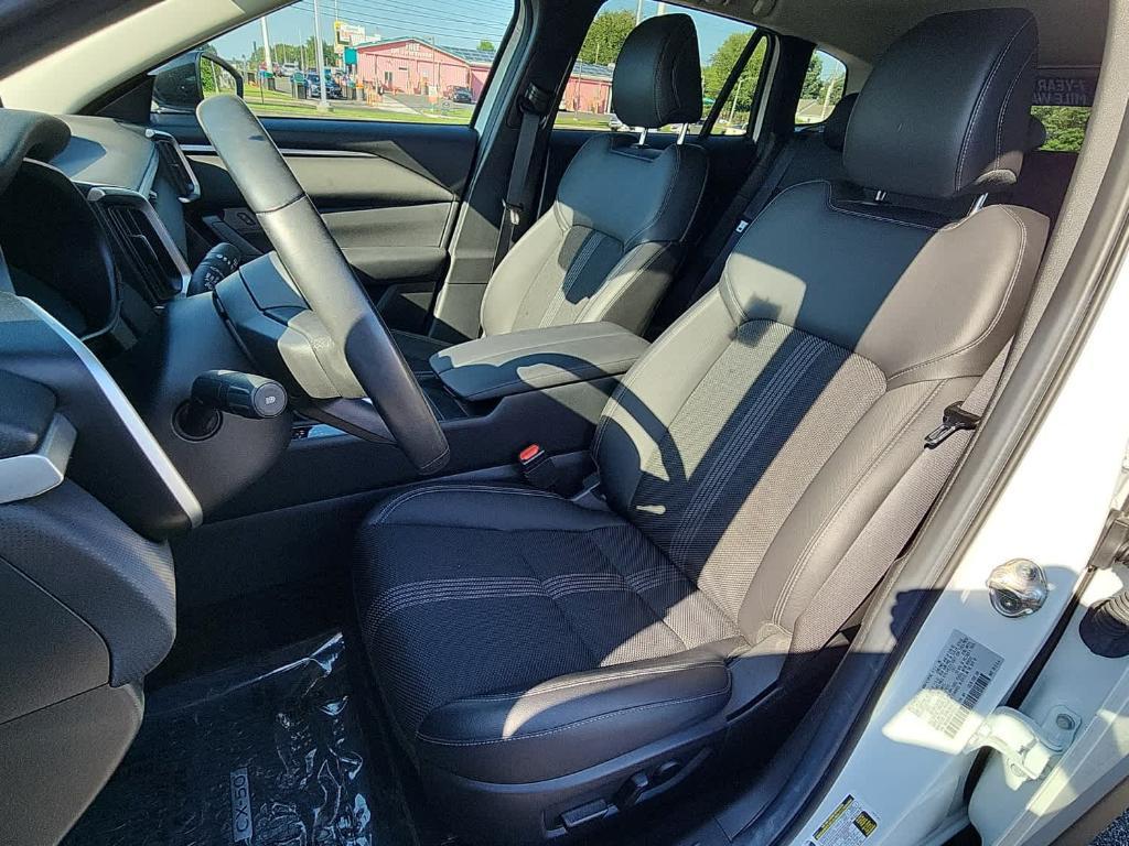 used 2024 Mazda CX-50 car, priced at $24,921