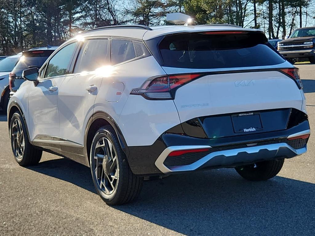 new 2025 Kia Sportage car, priced at $36,735