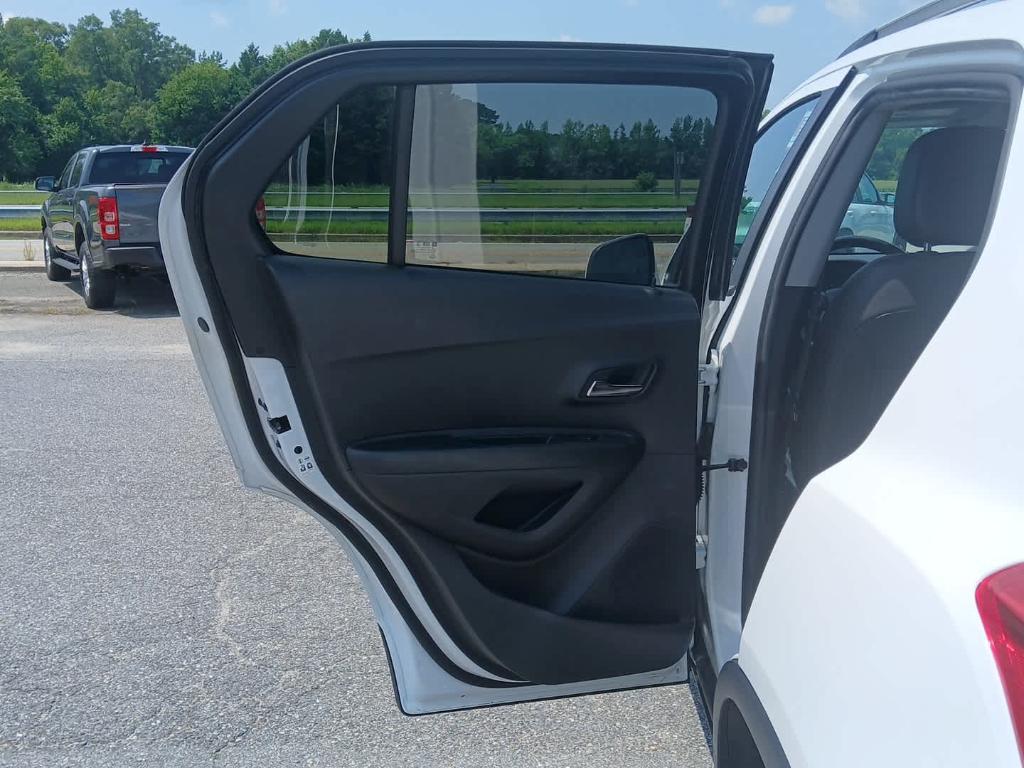 used 2022 Chevrolet Trax car, priced at $19,997