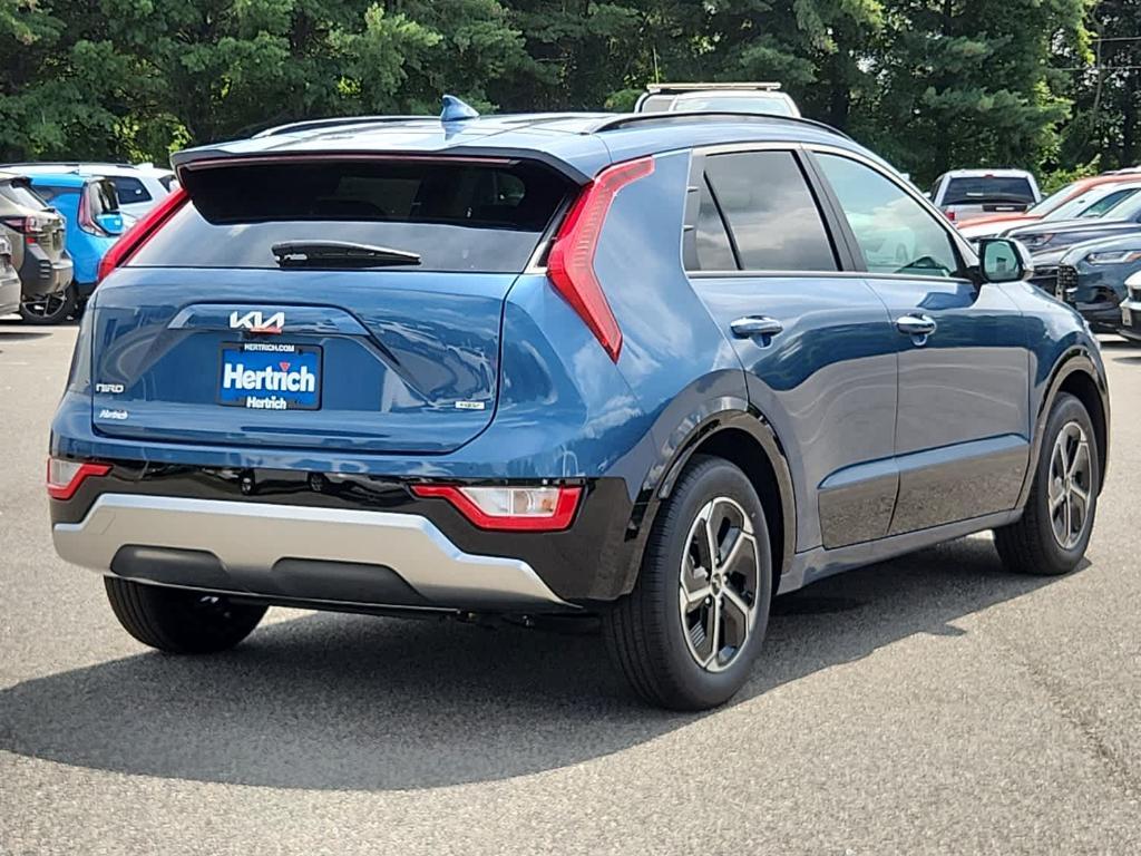 new 2025 Kia Niro car, priced at $34,560