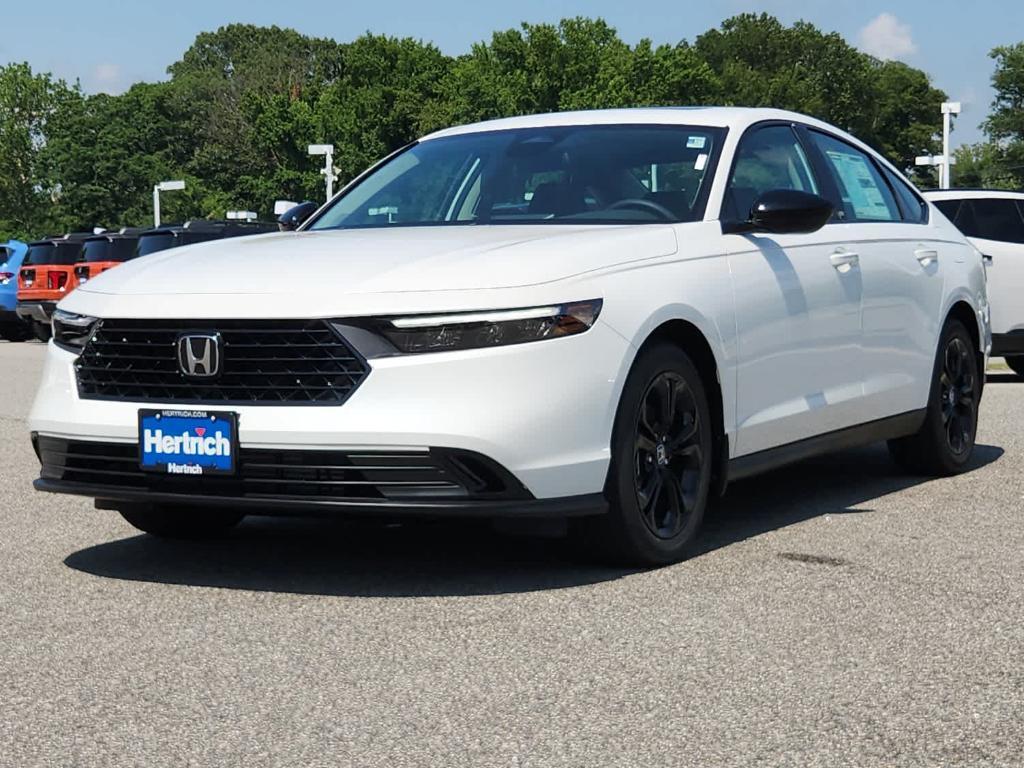 new 2025 Honda Accord car, priced at $32,165