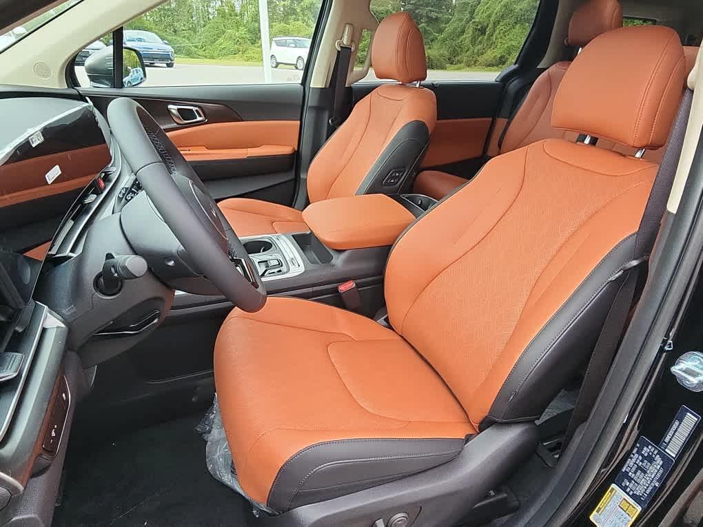 new 2026 Kia Carnival car, priced at $49,285