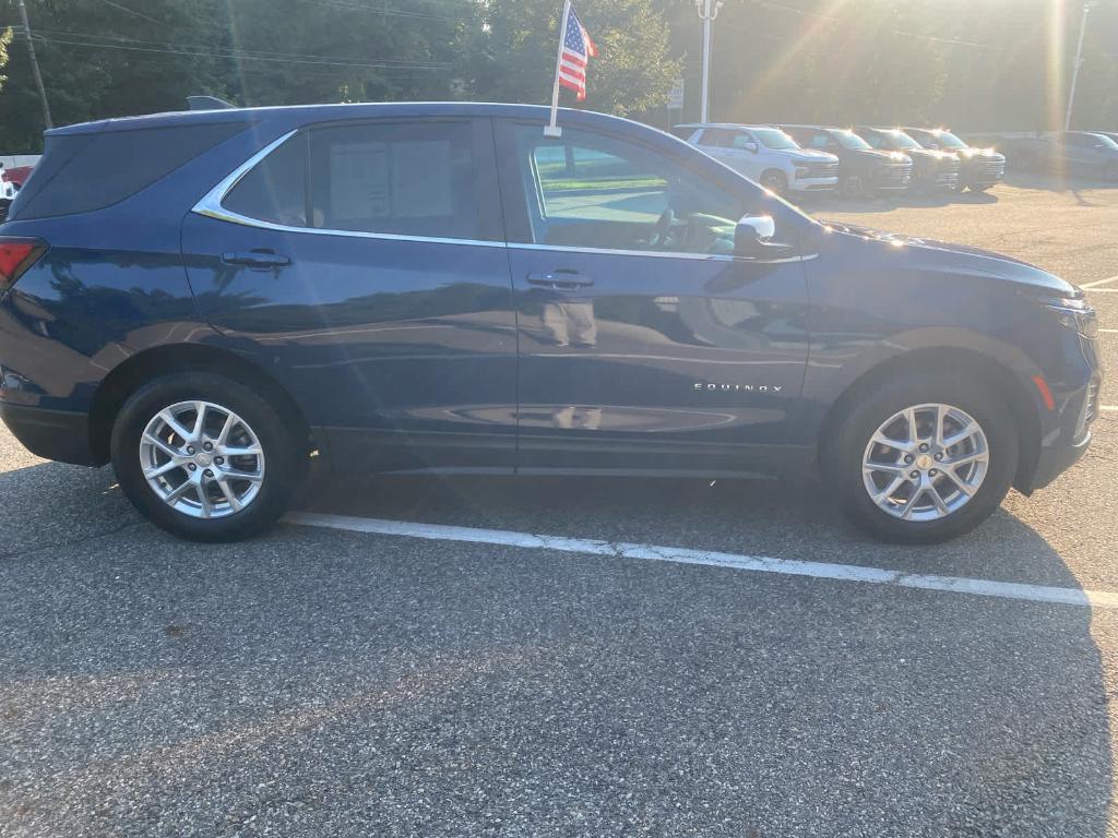 used 2022 Chevrolet Equinox car, priced at $23,487