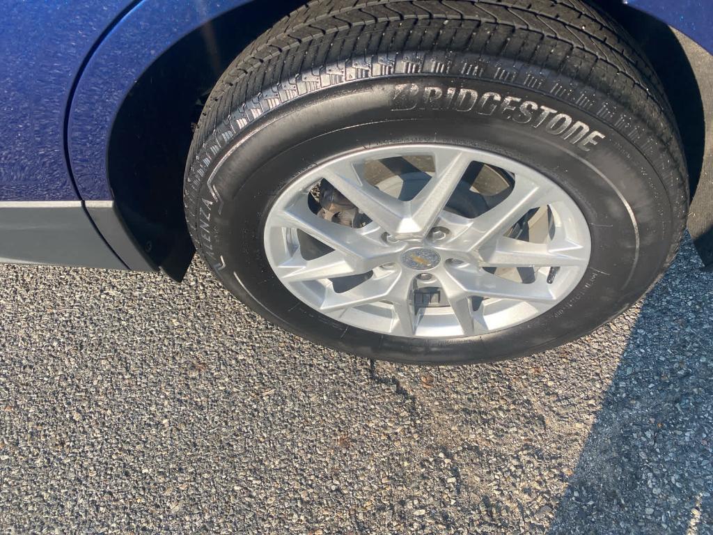 used 2022 Chevrolet Equinox car, priced at $23,487