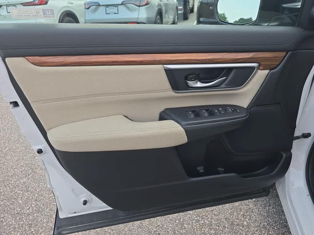 used 2022 Honda CR-V car, priced at $26,997