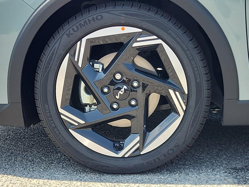 new 2025 Kia K4 car, priced at $25,415