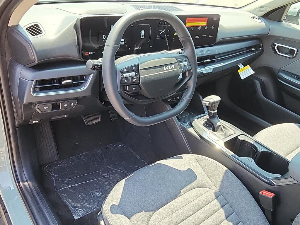new 2025 Kia K4 car, priced at $25,415