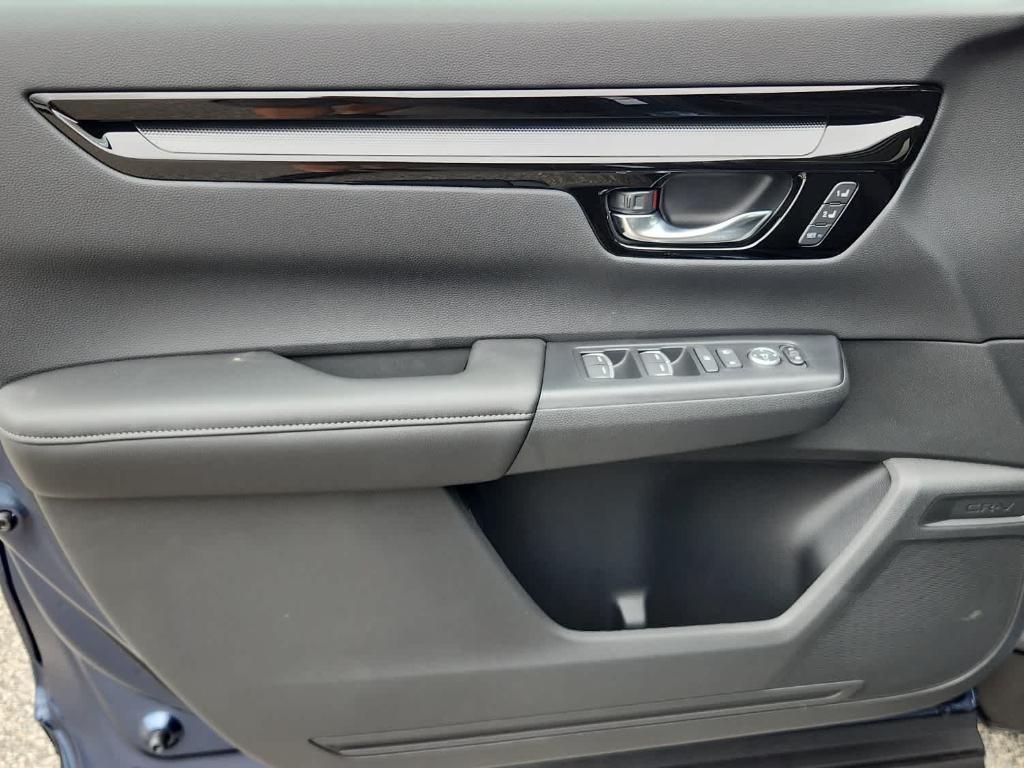 new 2025 Honda CR-V car, priced at $37,895