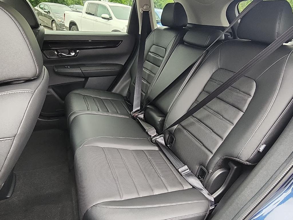 new 2025 Honda CR-V car, priced at $37,895