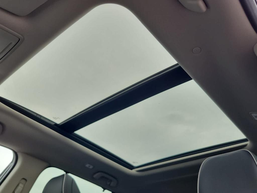 new 2025 Honda Pilot car, priced at $55,520