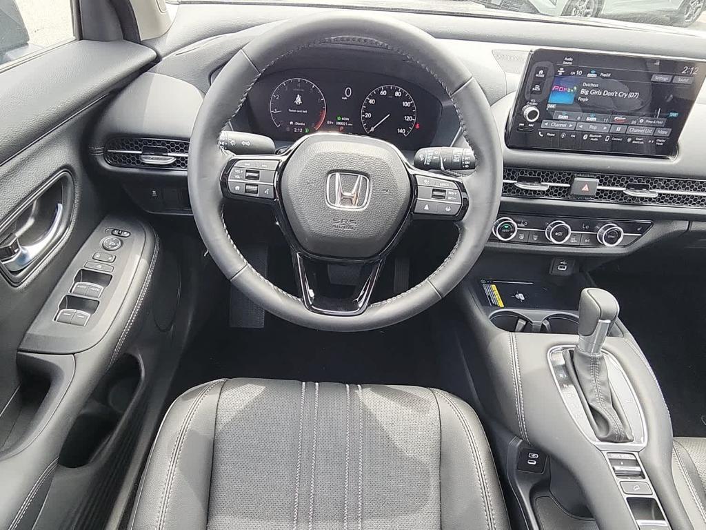 new 2025 Honda HR-V car, priced at $30,895
