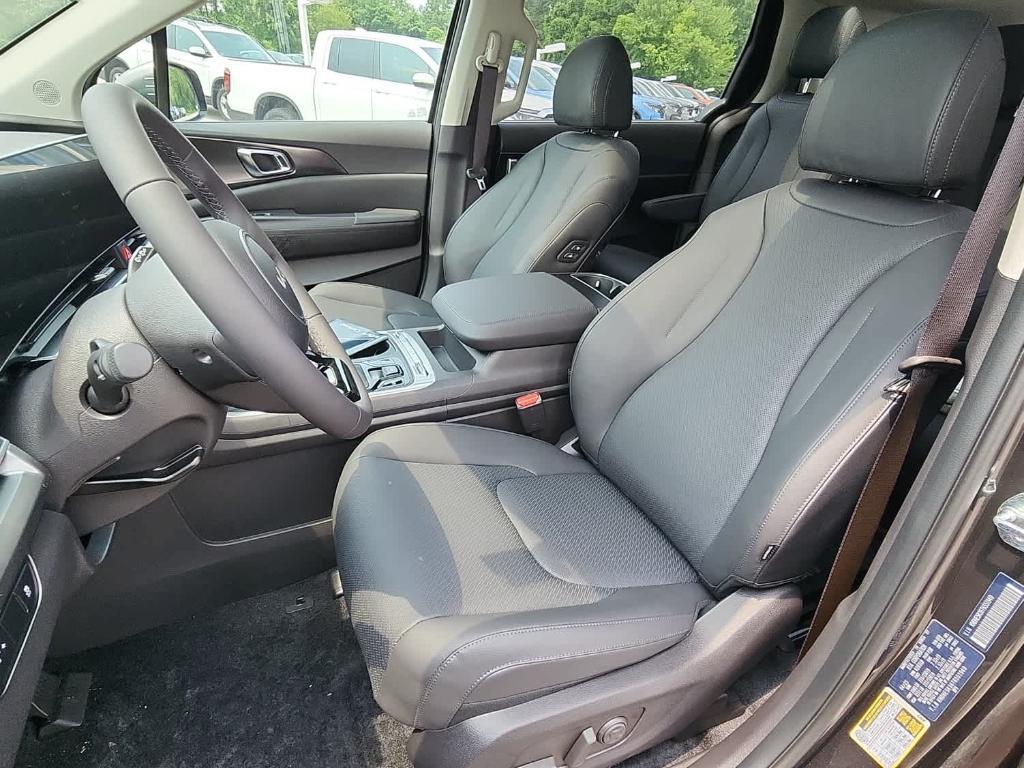 new 2026 Kia Carnival car, priced at $52,790
