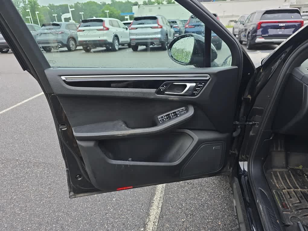 used 2018 Porsche Macan car, priced at $25,487