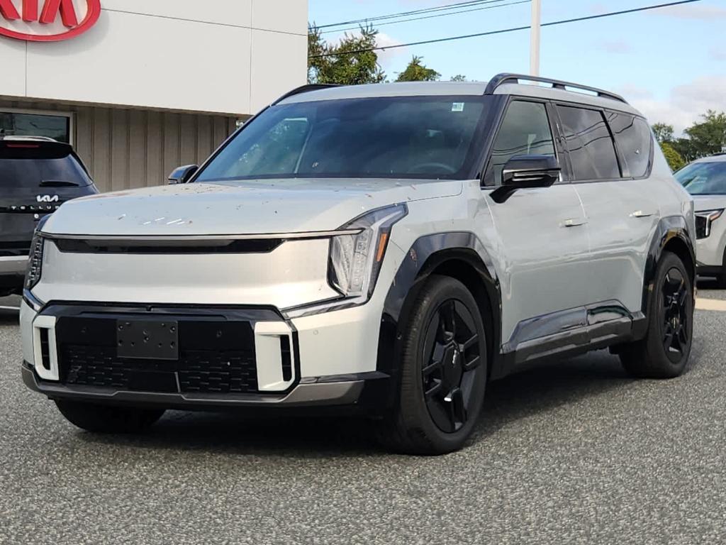 new 2026 Kia EV9 car, priced at $76,530