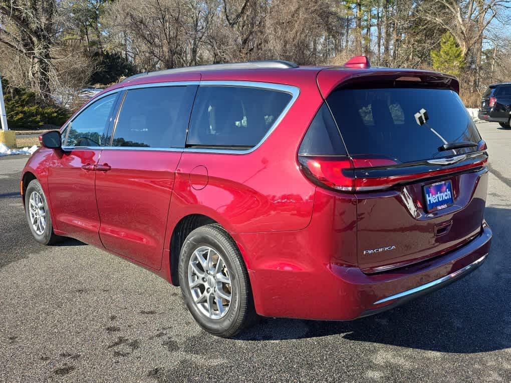 used 2021 Chrysler Pacifica car, priced at $21,487