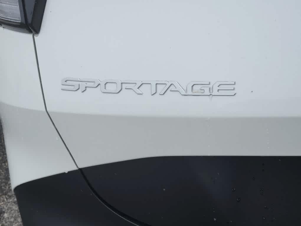 new 2025 Kia Sportage Hybrid car, priced at $36,055
