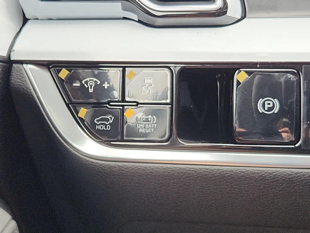 new 2025 Kia Sportage Hybrid car, priced at $36,055