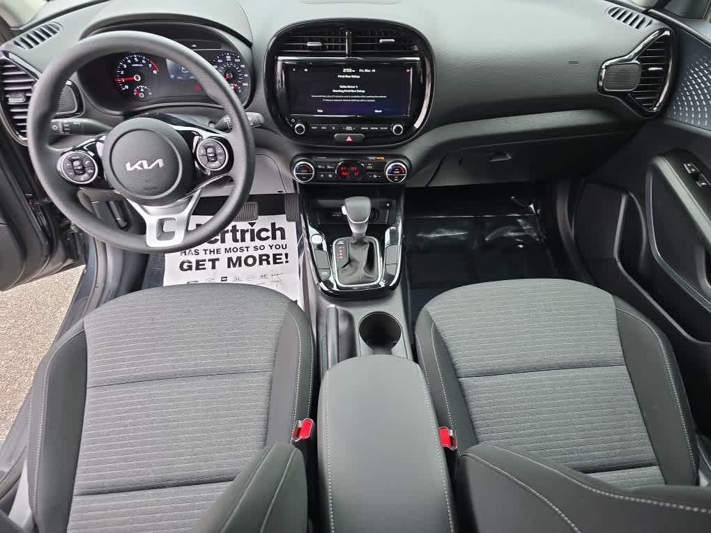 used 2022 Kia Soul car, priced at $19,994