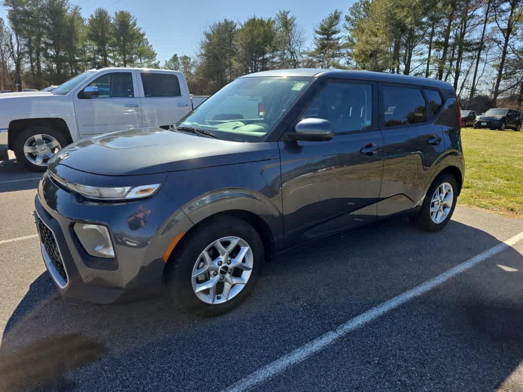 used 2022 Kia Soul car, priced at $19,994