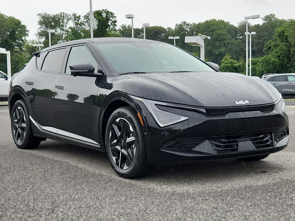 new 2025 Kia EV6 car, priced at $56,995