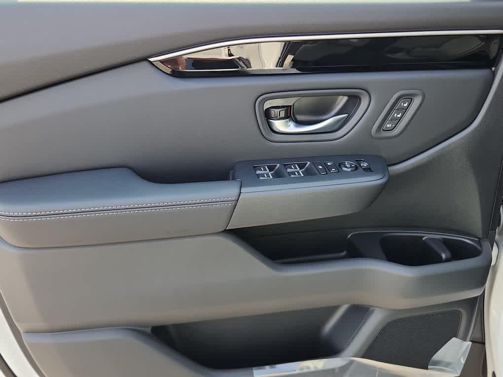 new 2025 Honda Pilot car, priced at $51,550