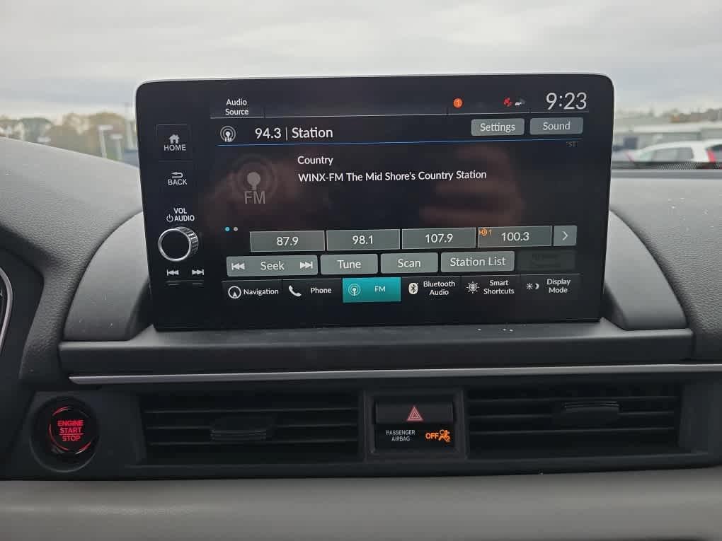 used 2023 Honda Pilot car, priced at $37,498